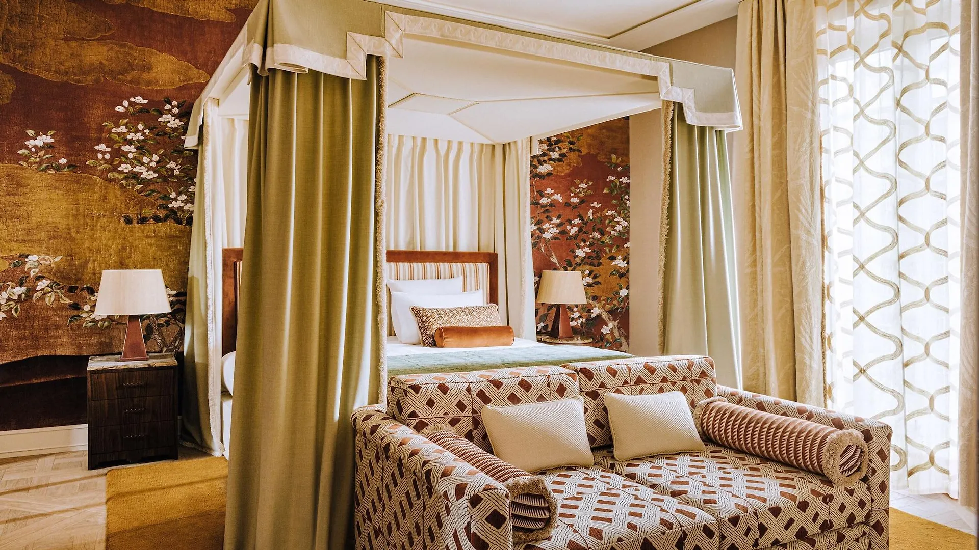Saint Hotell