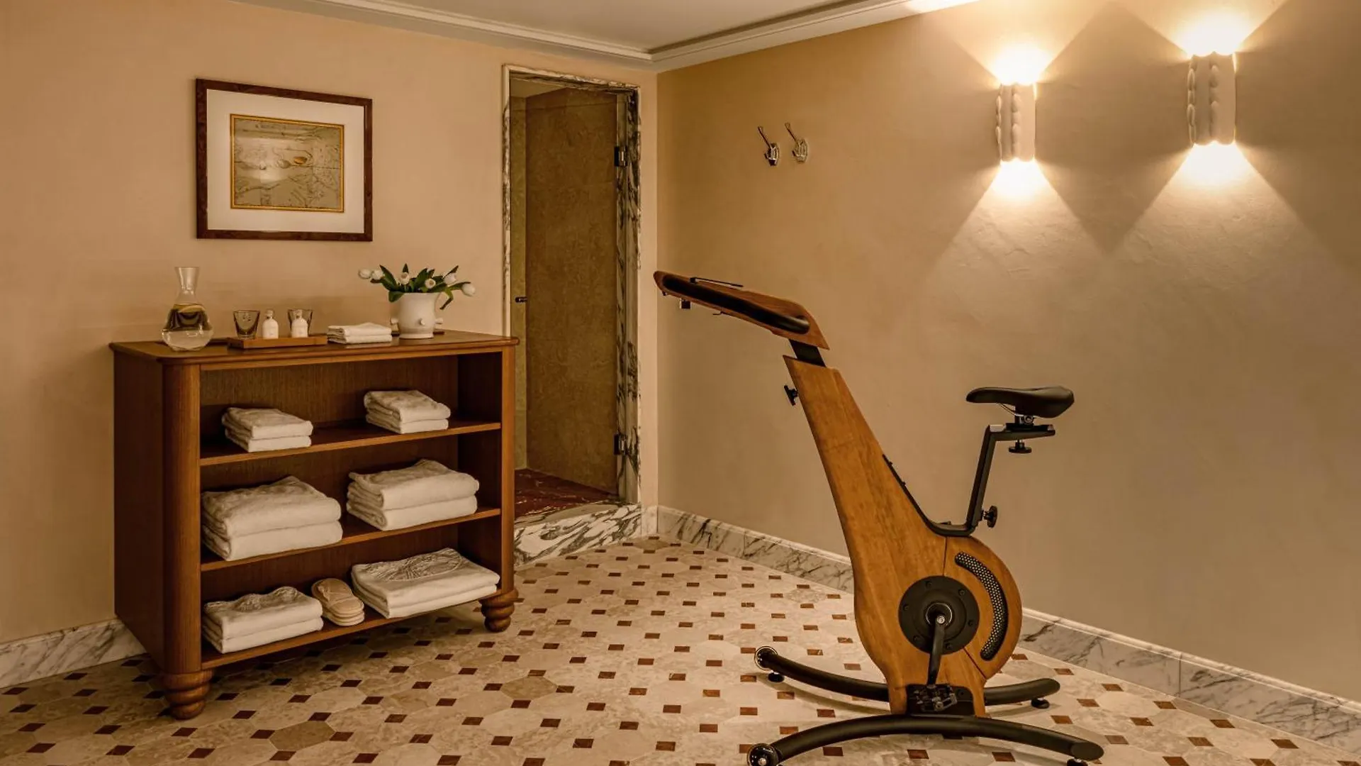 Hotell Saint Paris