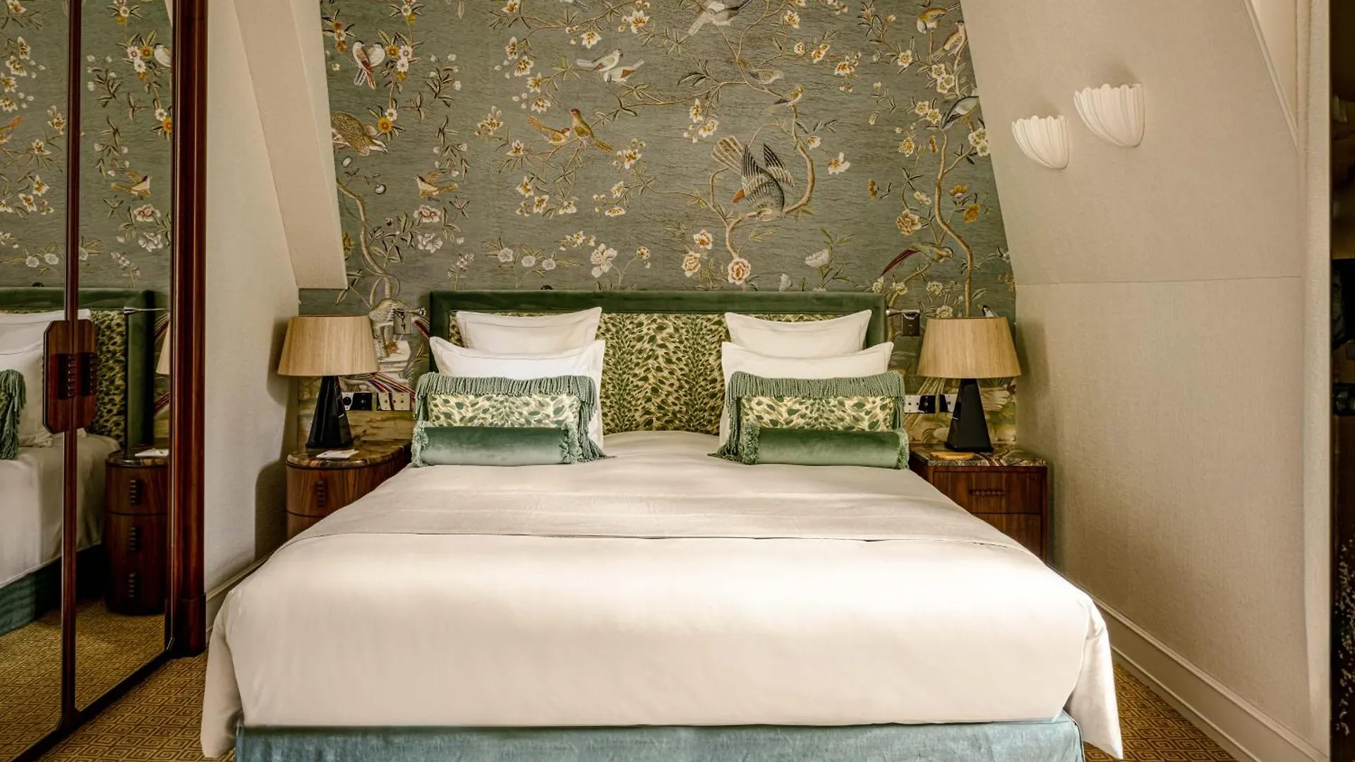 Saint Hotel Paris