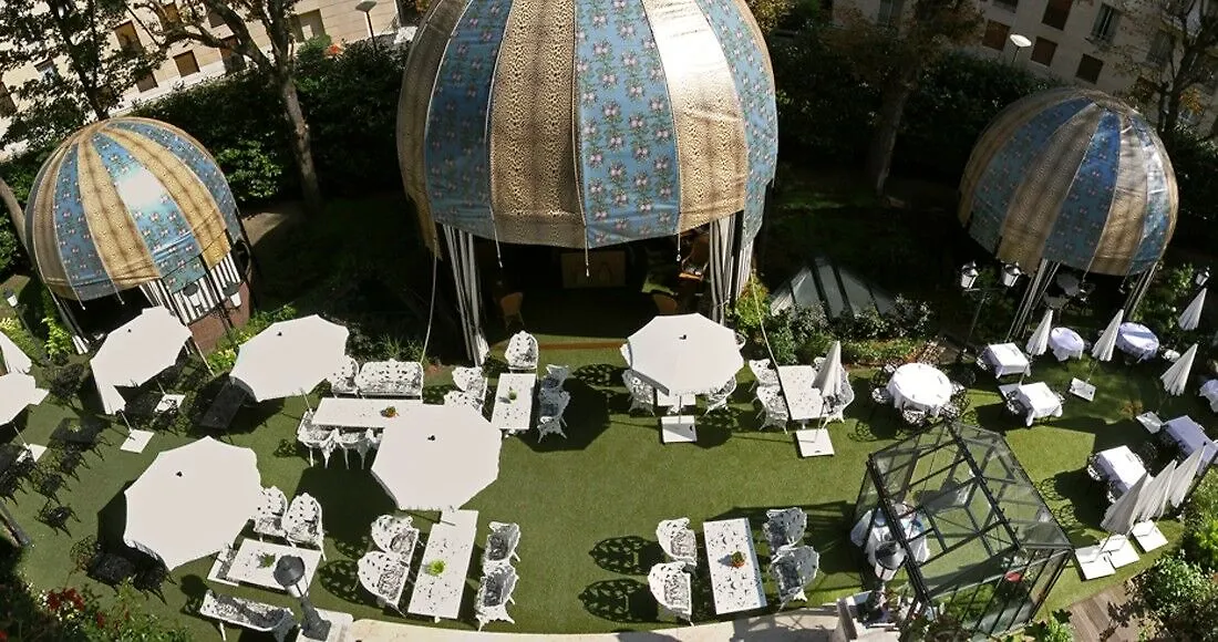 Saint Hotel 5*